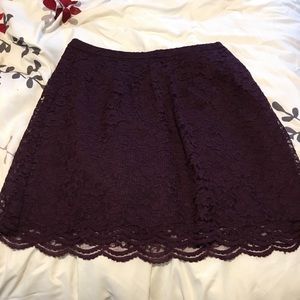 Lace skirt